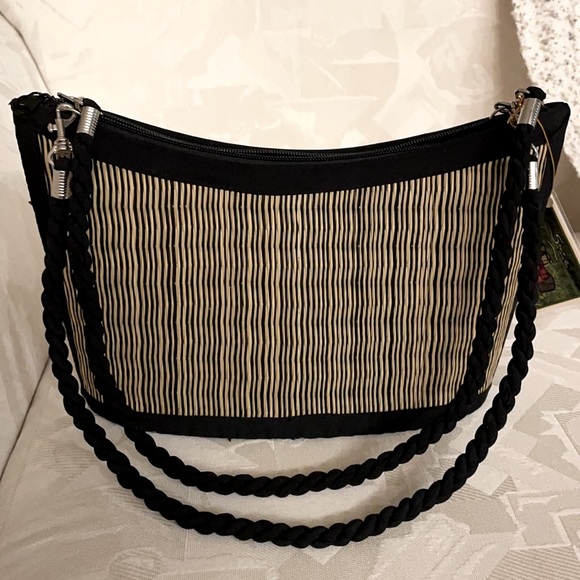 saraye Handbags - NWT BASKET OF CAMBODIA SARAYE TATAMI Purse / bag. Bamboo boat style.